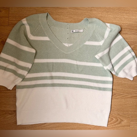 3/$30 - REITMANS Mint Green and White Striped Sweater (like new) - Picture 1 of 6